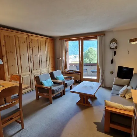 公寓 Chesa Bellaval, Haus Leivra 2 1 2-zimmerwohnung 席尔瓦普拉纳