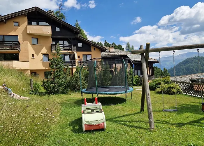 Chesa Bellaval, Haus Leivra 2 1 2-zimmerwohnung Apartman *