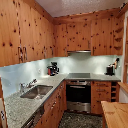 Chesa Bellaval, Haus Leivra 2 1 2-zimmerwohnung Appartamento *