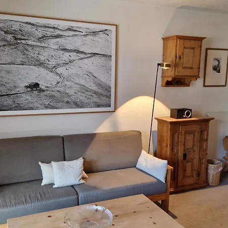 Chesa Bellaval, Haus Leivra 2 1 2-zimmerwohnung * Silvaplana